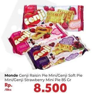 Promo Harga MONDE Genji Mini Pie Raisin, Soft, Strawberry 85 gr - Carrefour