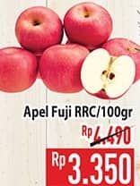 Promo Harga Apel Fuji RRC per 100 gr - Hypermart