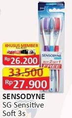 Promo Harga SENSODYNE Sikat Gigi Sensitive Soft 3 pcs - Alfamart