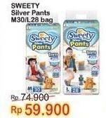 Promo Harga Sweety Silver Pants M30, L28 28 pcs - Indomaret