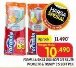 Promo Harga FORMULA Sikat Gigi Silver Pro Trendy Soft, Platinum Protector Soft 3 pcs - Superindo