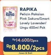 Promo Harga SO KLIN Rapika Pelicin Pakaian Sakura Strawberry, Lavender Splash 400 ml - Indomaret