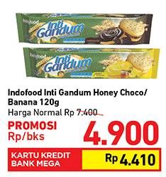 Promo Harga INDOFOOD Biskuit Inti Gandum Honey Choco, Banana 120 gr - Carrefour