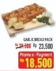 Promo Harga Korean Garlic Cream Cheese Bread  - Hypermart