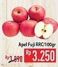 Promo Harga Apel Fuji RRC per 100 gr - Hypermart