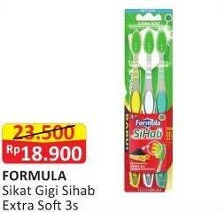 Promo Harga FORMULA Sikat Gigi Extra Soft 3 pcs - Alfamart