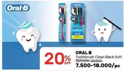 Promo Harga ORAL B Fresh Clean Black Toothbrush Soft  - Guardian