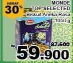 Promo Harga MONDE Top Selected Biscuits 1050 gr - Giant