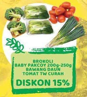 Promo Harga Brokoli, Baby Pakcoy 200g-250g, Bawang Daun, Tomat TW Curah  - Yogya