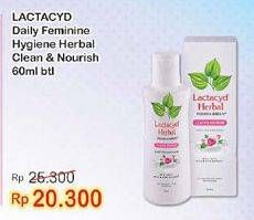 Promo Harga LACTACYD Daily Feminime Hygiene Herbal Clean Nourish 60 ml - Indomaret