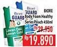 Promo Harga Biore Guard Body Foam 450 ml - Hypermart