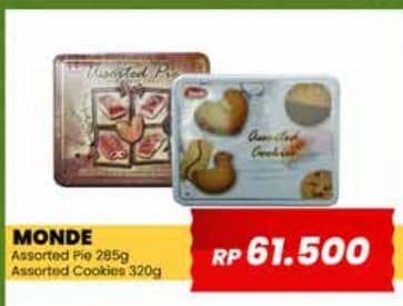 Promo Harga Monde Assorted Pie/Cookies  - Yogya