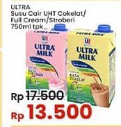 Promo Harga Ultra Milk Susu UHT Coklat, Full Cream, Stroberi 750 ml - Indomaret