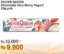 Promo Harga SILVER QUEEN Chocolate Very Berry Yoghurt 28 gr - Indomaret