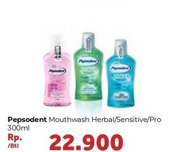Promo Harga PEPSODENT Mouthwash Herbal Natural, Sensitive Expert, Pro Complete 300 ml - Carrefour