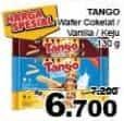Promo Harga TANGO Long Wafer Chocolate, Vanilla Milk, Cheese 130 gr - Giant