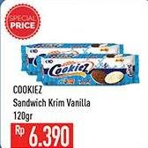 Promo Harga COOKIEZ Cream Biscuit Vanilla 120 gr - Hypermart