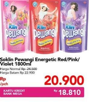 Promo Harga SO KLIN Pewangi Energetic Red, Romantic Pink, Exotic Purple 1800 ml - Carrefour