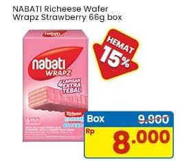 Promo Harga Nabati Richeese Wafer Wrapz Strawberry 66 gr - Indomaret