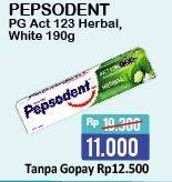 Promo Harga Toothpaste White / Herbal 190gr  - Alfamart