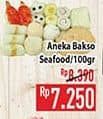 Promo Harga Aneka Bakso Seafood per 100 gr - Hypermart