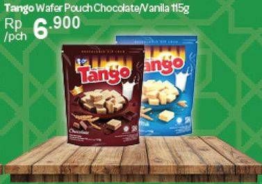 Promo Harga TANGO Wafer Chocolate, Vanilla Milk 115 gr - Carrefour