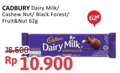 Promo Harga CADBURY Dairy Milk Cashew Nut, Black Forest, Fruit Nut 65 gr - Alfamidi