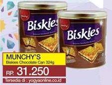 Promo Harga BISKIES Sandwich Biscuit Chocolate 324 gr - Yogya