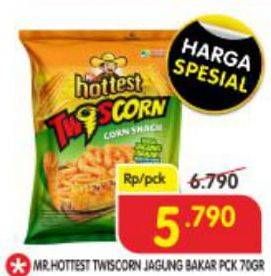 Promo Harga MR HOTTEST Twiscorn Jagung Bakar 70 gr - Superindo