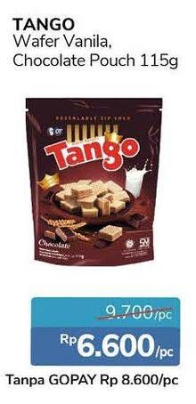 Promo Harga TANGO Wafer Chocolate, Vanilla 115 gr - Alfamidi