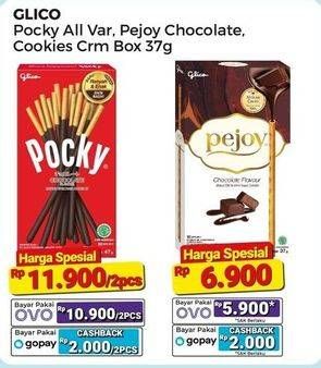Promo Harga Glico Pejoy Stick Chocolate, Cookies Cream 37 gr - Alfamart