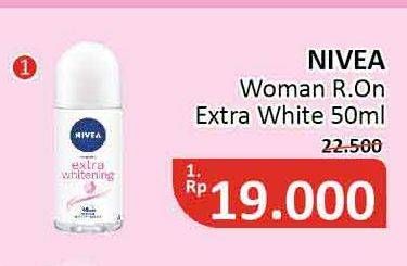 Promo Harga NIVEA Deo Roll On Extra Whitening 50 ml - Alfamidi