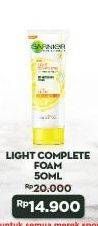 Promo Harga GARNIER Light Complete Cream 50 ml - Alfamart