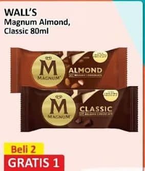 Promo Harga Walls Magnum Almond, Classic 90 ml - Alfamart