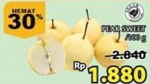 Promo Harga Pear Sweet per 100 gr - Giant