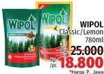 Promo Harga WIPOL Karbol Wangi Lemon, Cemara 780 ml - LotteMart