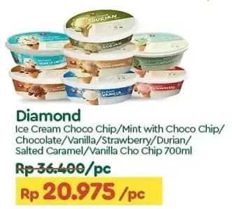 Promo Harga Diamond Ice Cream Chocolate With Chocolate Chip, Vanila, Stroberi, Durian, Salted Caramel, Vanilla With Chocolate Chip 700 ml - TIP TOP