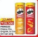 Promo Harga Pringles Potato Crisps Cheesy Cheese, Original, Sour Cream Onion 107 gr - Alfamart