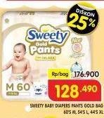 Promo Harga Sweety Gold Pants M60, XL44, L54 44 pcs - Superindo