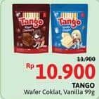 Promo Harga Tango Wafer Chocolate, Vanilla Milk 115 gr - Alfamidi