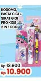 Promo Harga Kodomo Toothbrush & Toothpaste  2 in 1 2 pcs - Indomaret