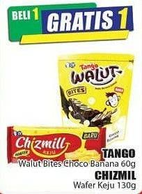 Promo Harga TANGO Walut Bites Choco Banana 60 g/CHIZMIL Wafer Keju 130 g  - Hari Hari