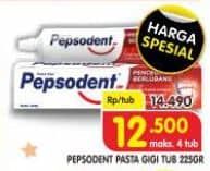 Promo Harga Pepsodent Pasta Gigi Pencegah Gigi Berlubang 225 gr - Superindo