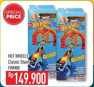 Promo Harga Hot Wheels Classic Stunt FWM85  - Hypermart