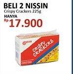 Promo Harga NISSIN Crispy Crackers per 2 pouch 225 gr - Alfamidi