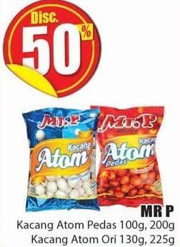 Promo Harga MR.P Kacang Atom Original, Pedas  - Hari Hari
