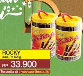 Promo Harga Rocky XXX-Tra Wafer Roll Chocolate 620 gr - Yogya