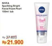 Promo Harga NIVEA Facial Foam Sparkling Bright 100 ml - Indomaret