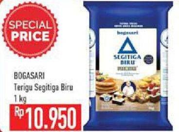 Promo Harga Bogasari Tepung Terigu Segitiga Biru 1 kg - Hypermart