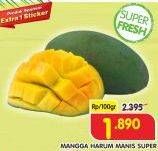 Promo Harga Mangga Harum Manis Super per 100 gr - Superindo